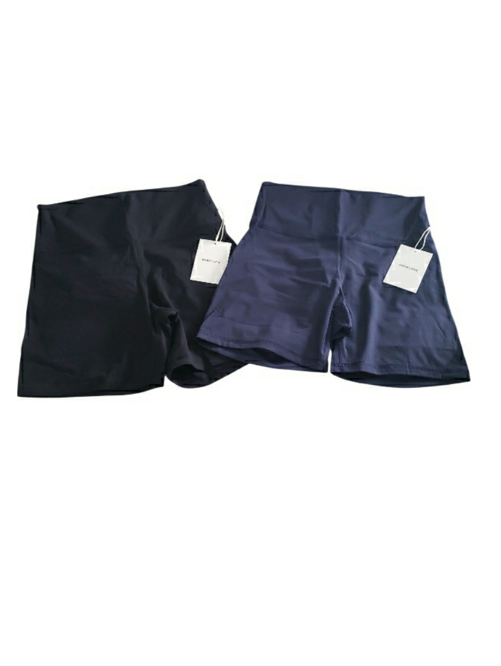 2 NWT Everlane Perform Bike Shorts- M